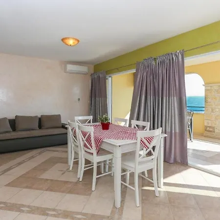 2 Complex For 20 Persons With Pool And Sea View Villa