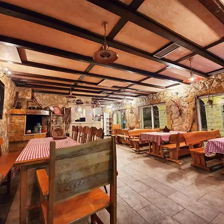 Villa 2 Complex For 20 Persons With Pool And Sea View