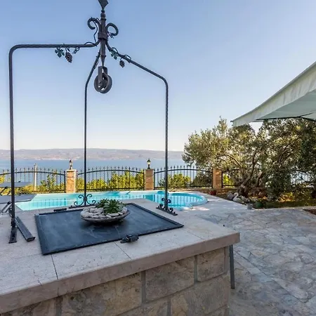 2 Complex For 20 Persons With Pool And Sea View Villa *